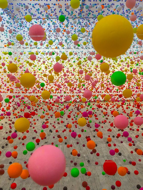 Quelles sont les techniques de visualisation pour un plongeur avant un saut complexe?